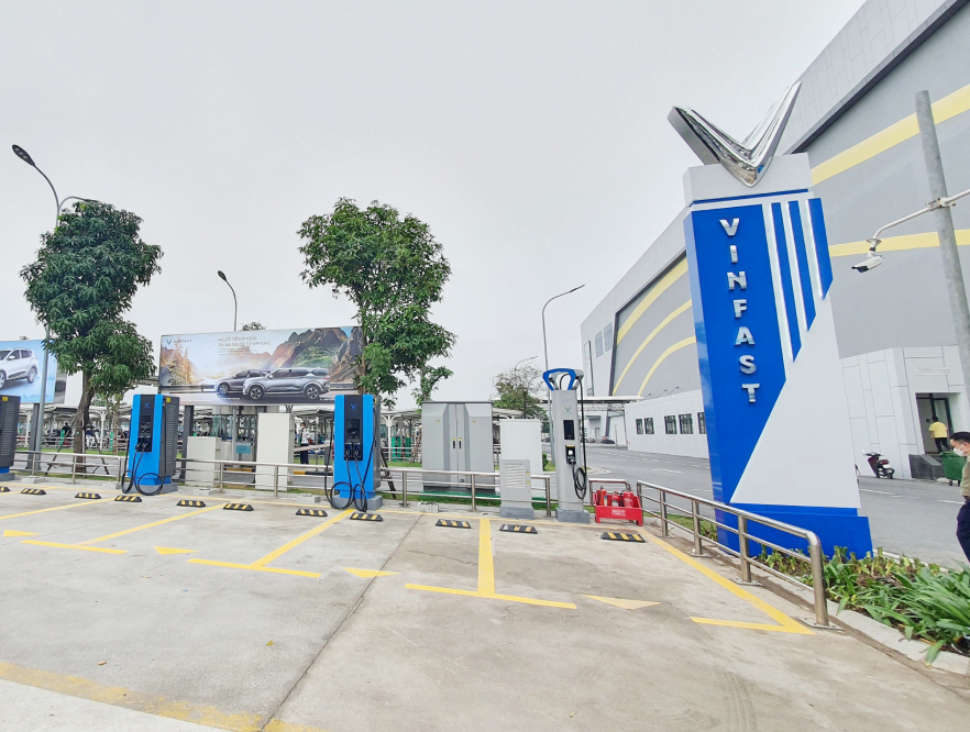 trạm sạc công cộng vinfast
